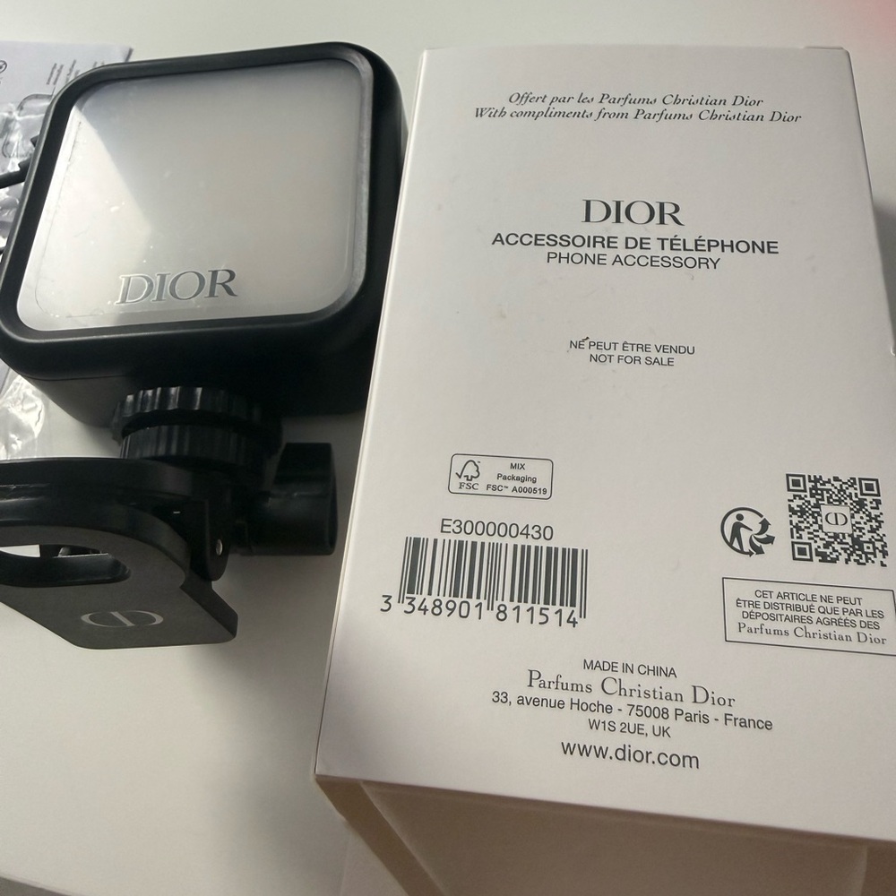 Dior Phone Mobile selfie phone light diffuser (accessory) - Picture 4 of 4